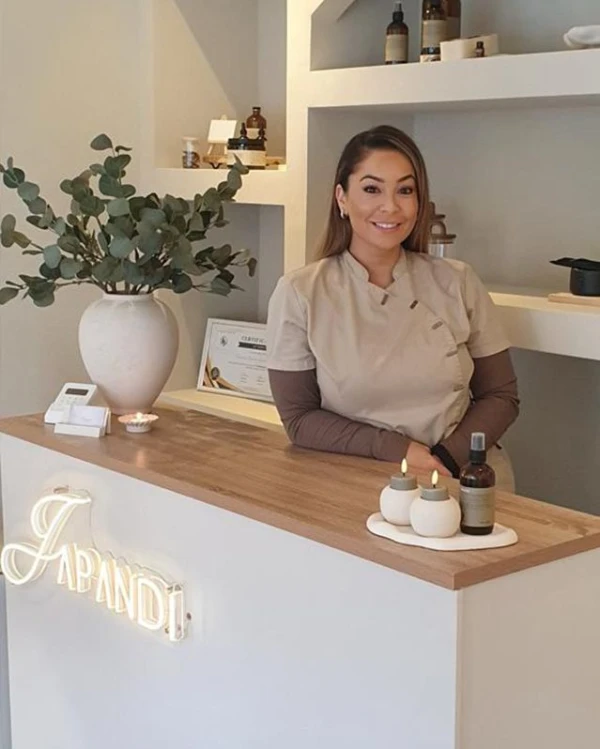 Radiant Protection SPF30 Fluid - Foto 16